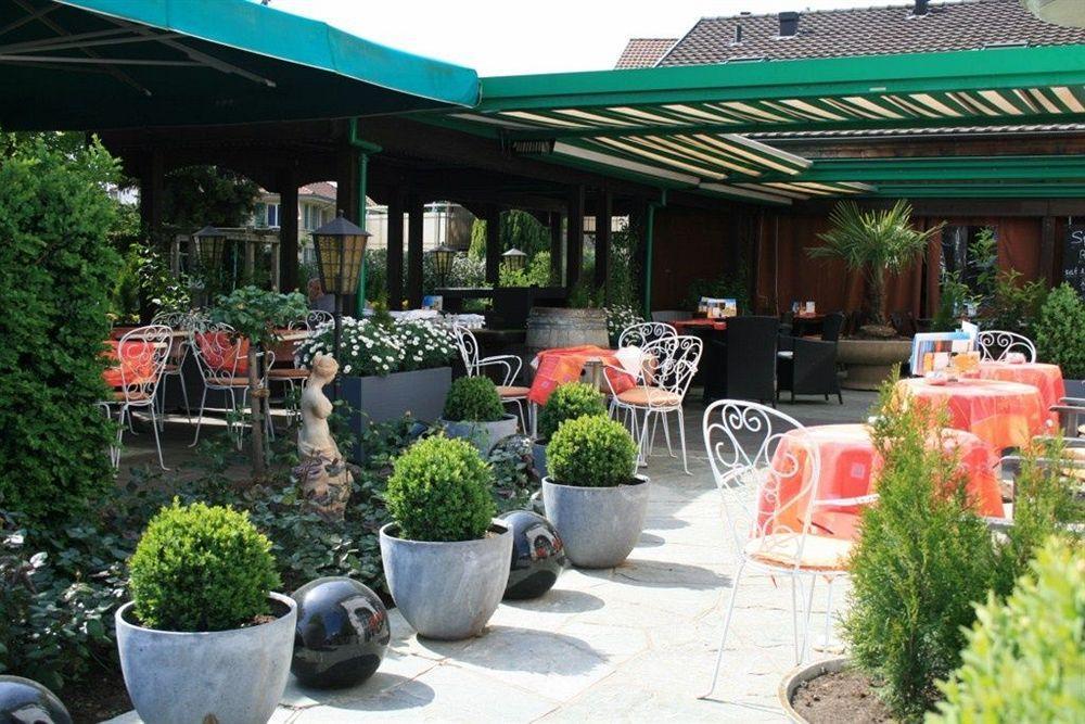 Italian Lifestyle Hotel & Osteria Chartreuse Тун Экстерьер фото