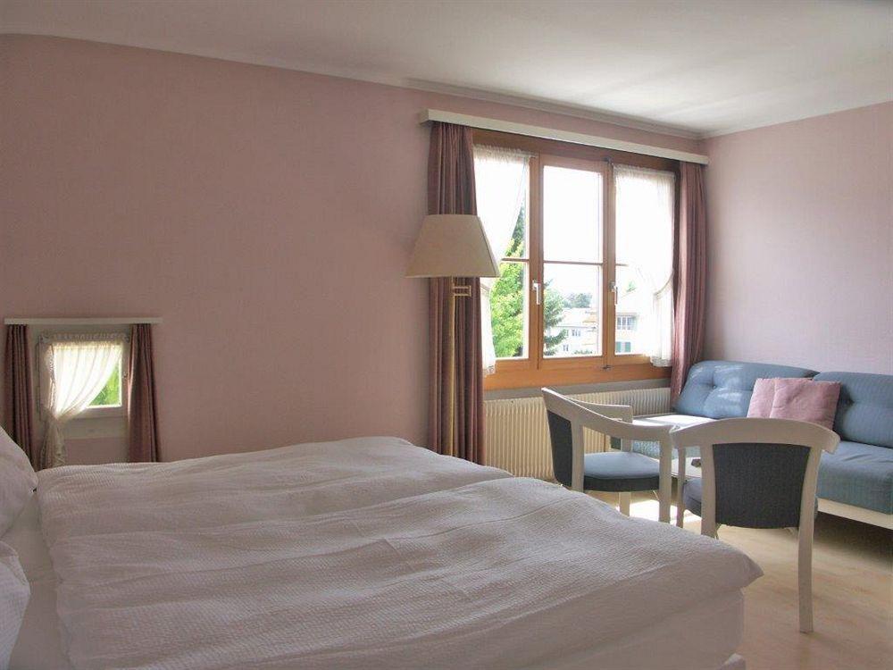 Italian Lifestyle Hotel & Osteria Chartreuse Тун Экстерьер фото