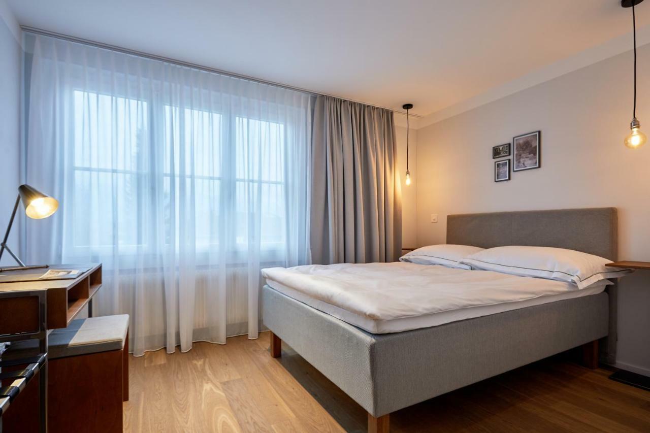 Italian Lifestyle Hotel & Osteria Chartreuse Тун Экстерьер фото