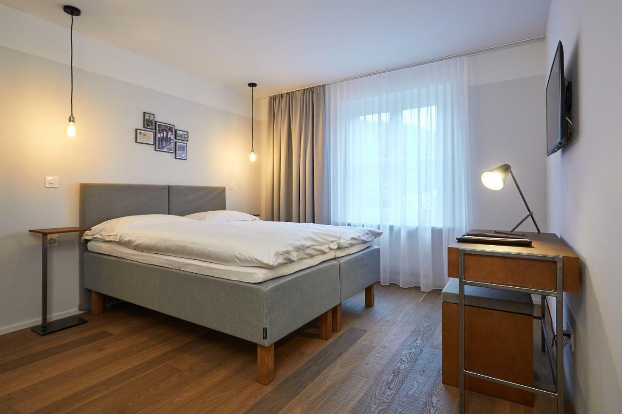 Italian Lifestyle Hotel & Osteria Chartreuse Тун Экстерьер фото